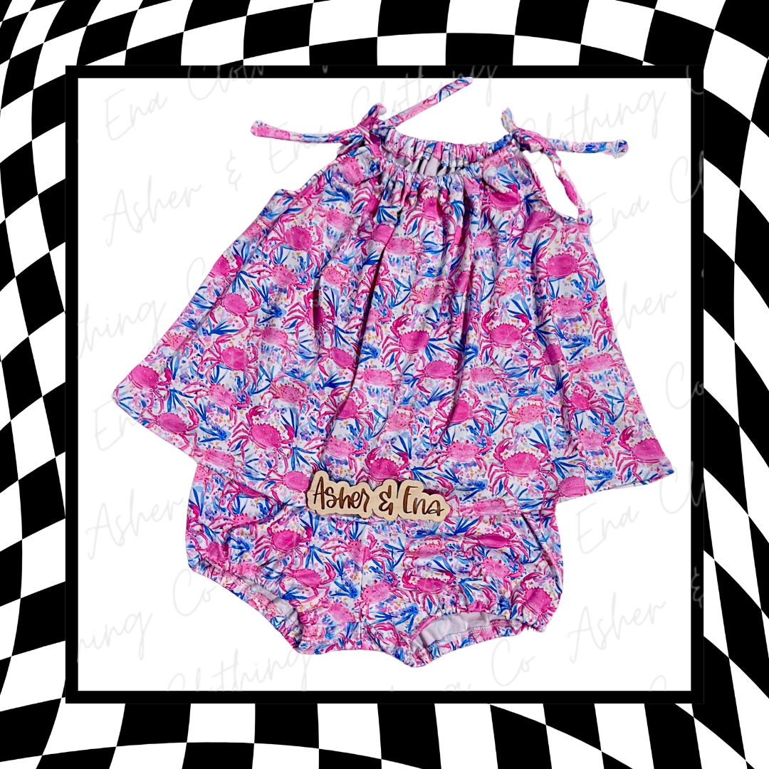 Delilah Swing Set